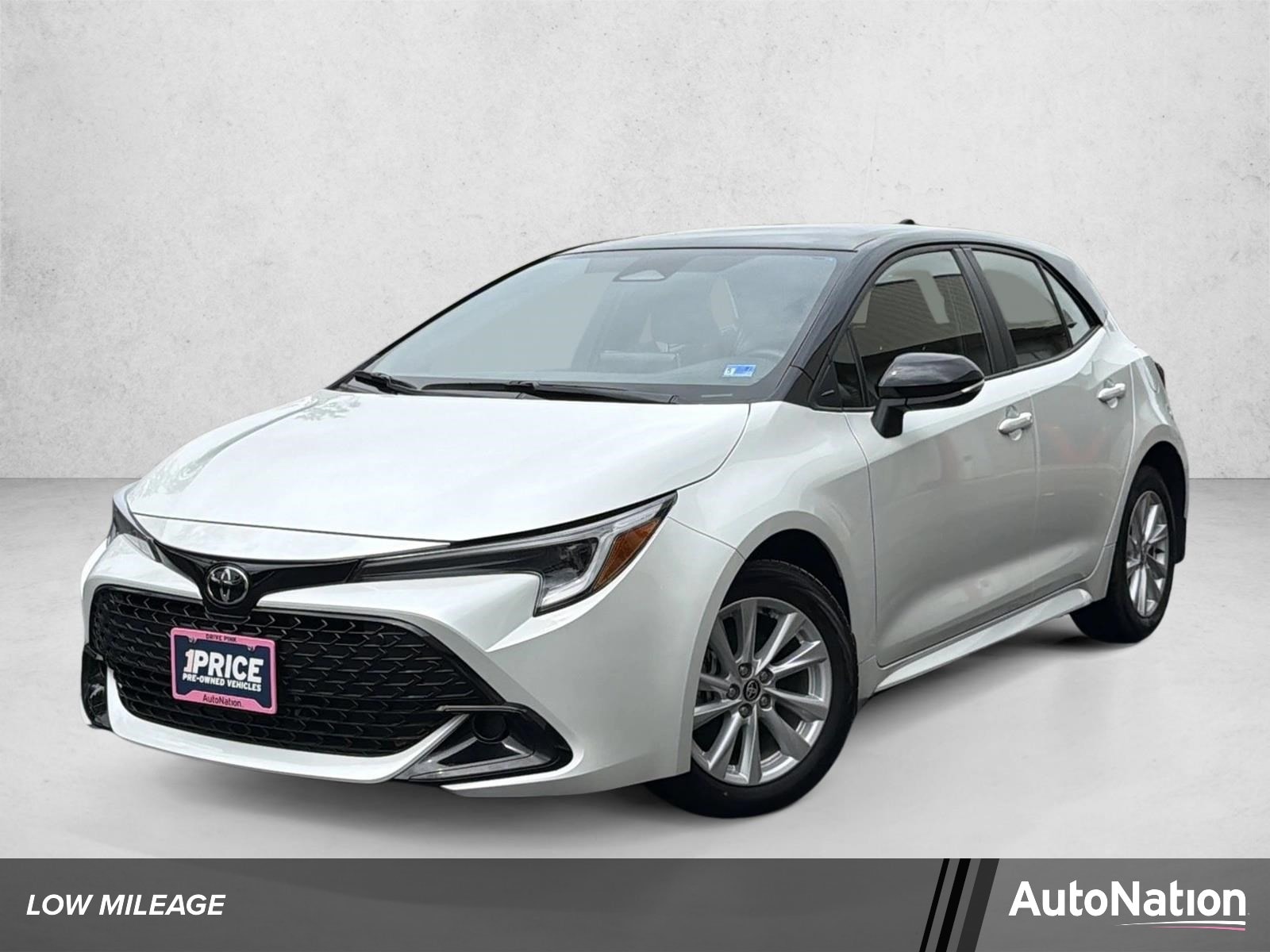 2025 Toyota Corolla SE CVT's photo
