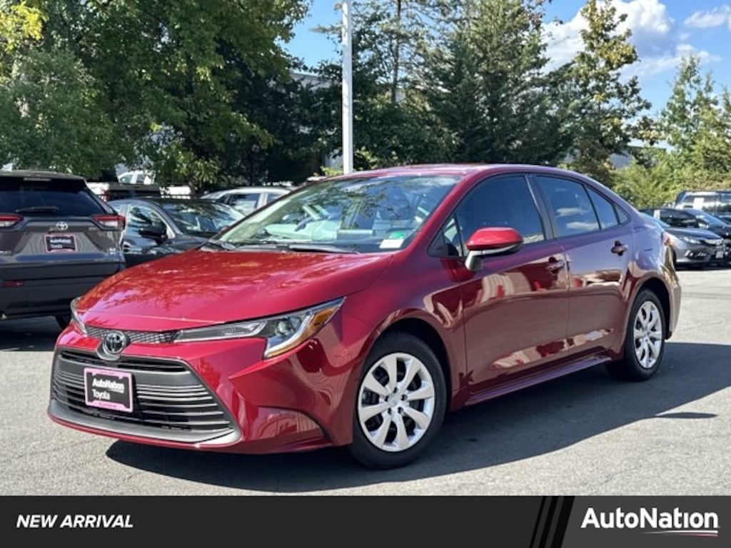 Certified 2025 Toyota Corolla LE Sedan
