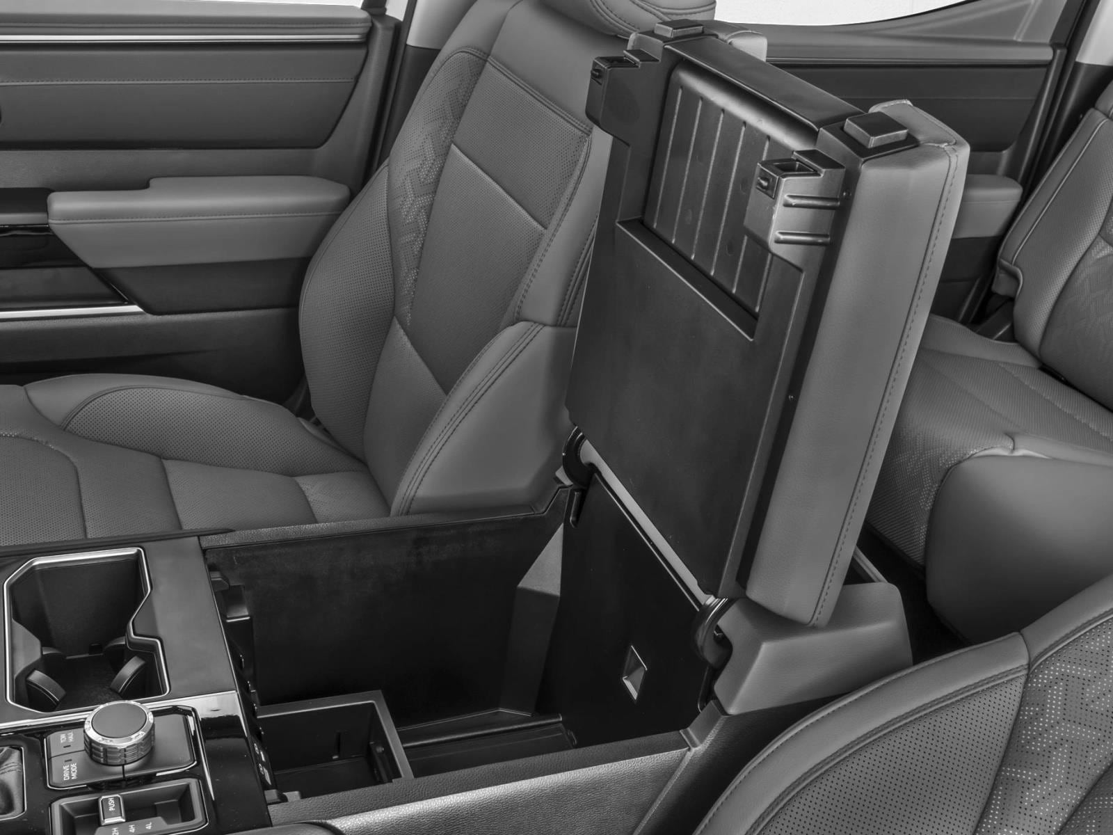 2026 Toyota Tundra Limited - Photo 10