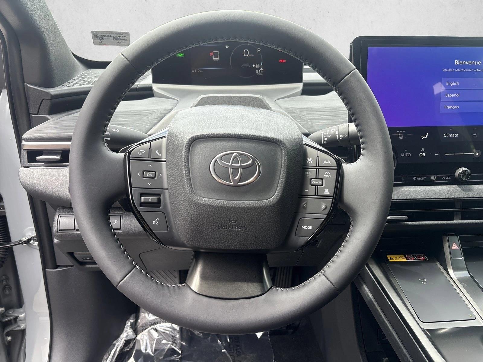 2026 Toyota C-HR SE - Photo 13