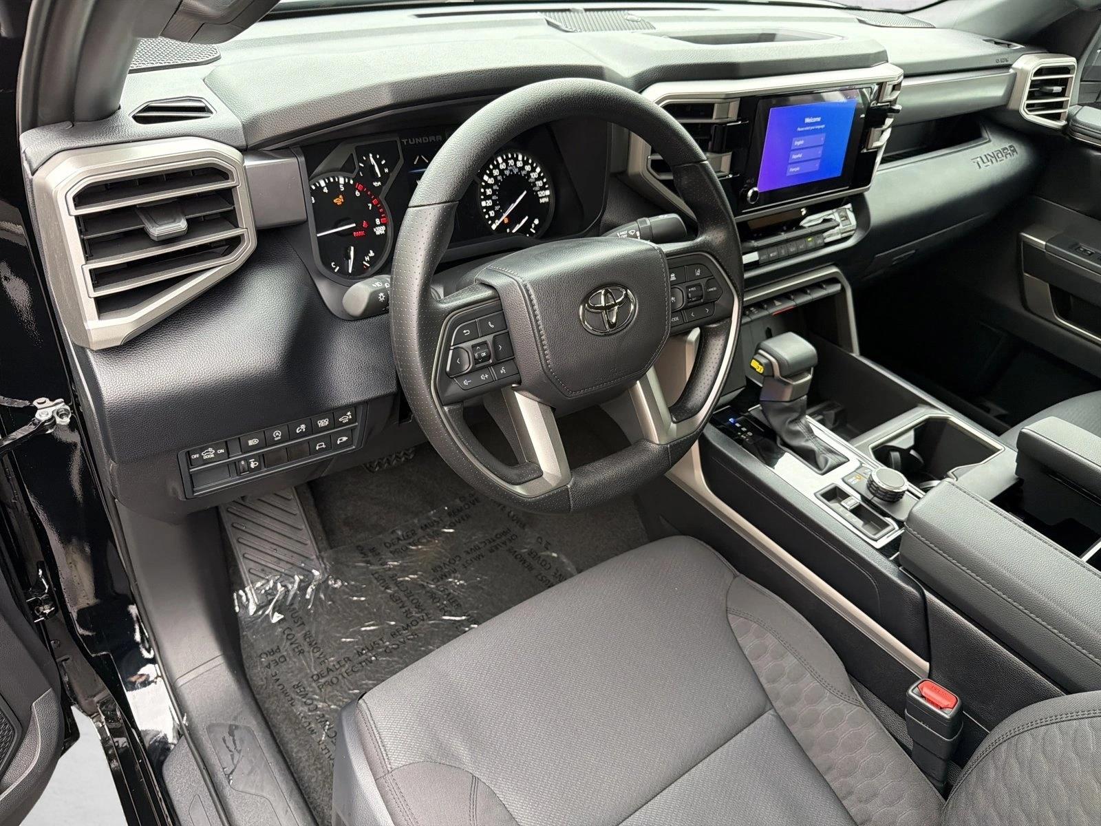 2026 Toyota Tundra SR5 - Photo 11