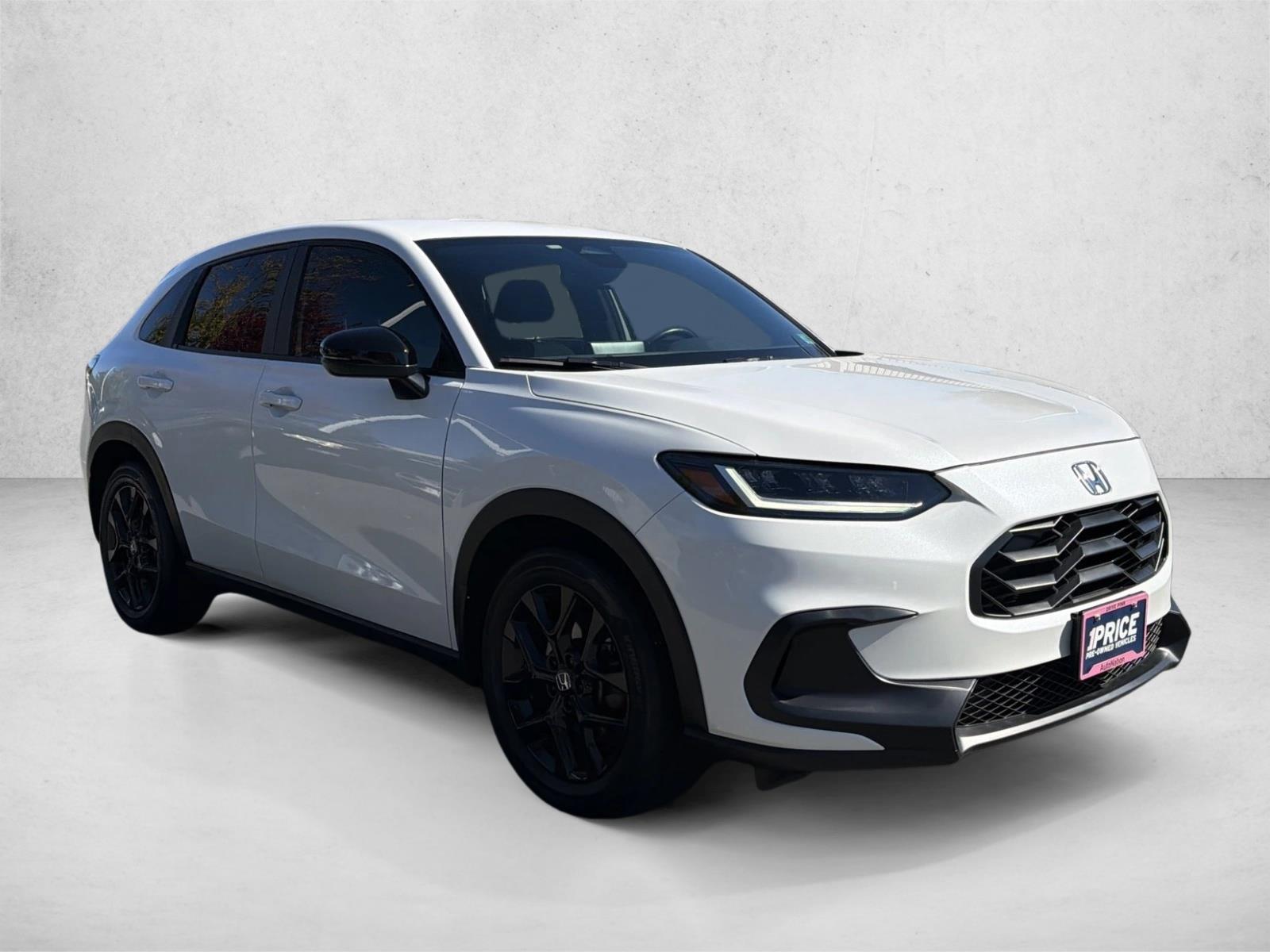 2025 Honda HR-V Sport photo 3