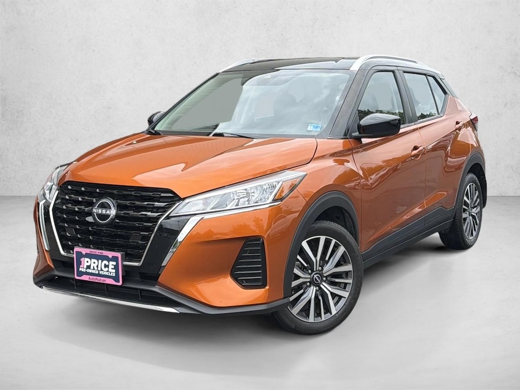 Used 2024 Nissan Kicks SV SUV