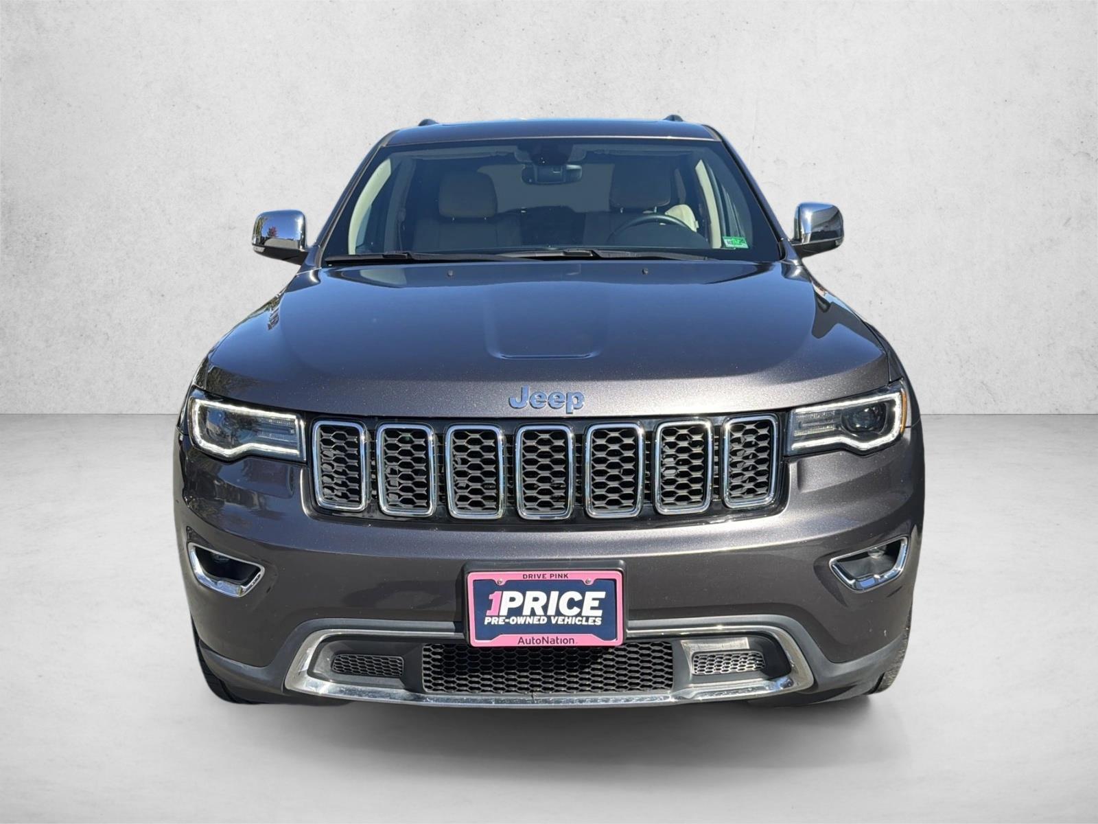 2017 Jeep Grand Cherokee Limited photo 2