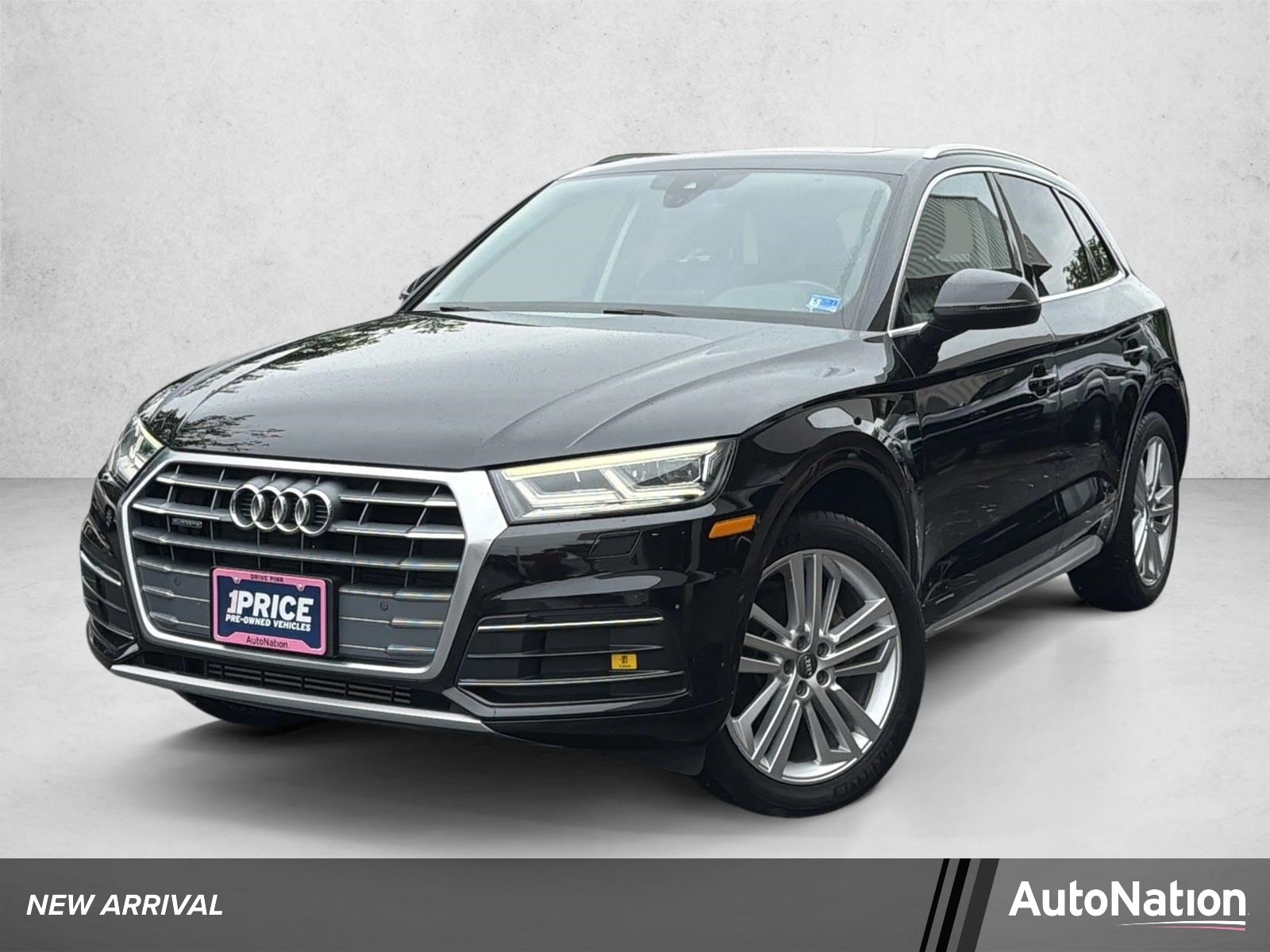 2018 Audi Q5 2.0T quattro S tronic Premium Plus's photo
