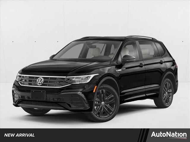 2023 Volkswagen Tiguan 2.0T SE R-Line Black 4Motion's photo