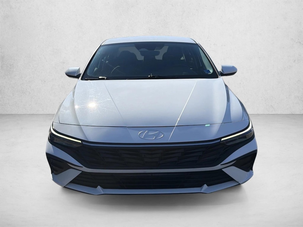 Used 2024 Hyundai Elantra SEL Sedan