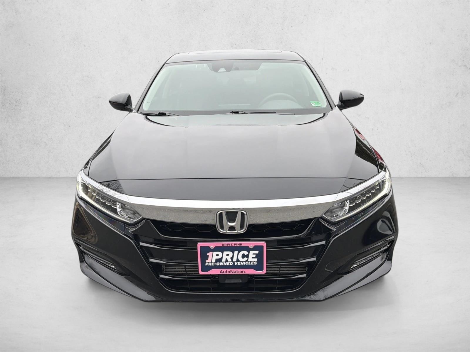 2018 Honda Accord EX photo 2