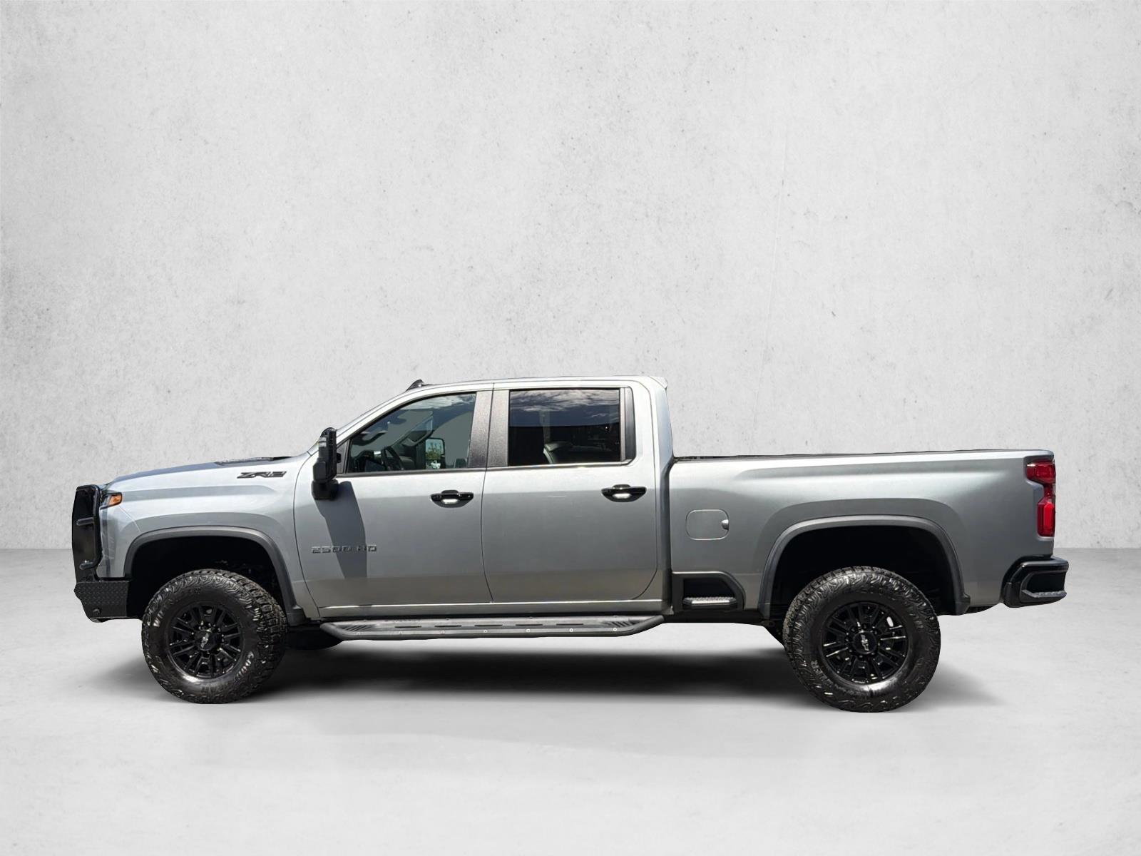 2024 Chevrolet Silverado 2500HD ZR2 - Photo 8