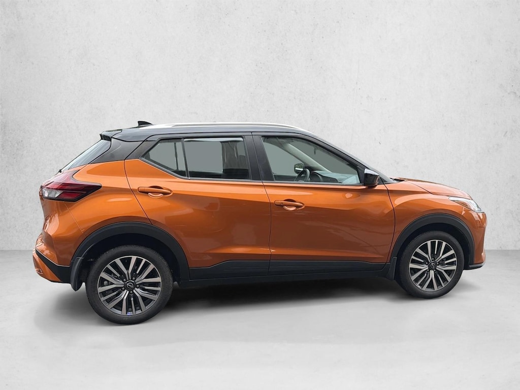 Used 2024 Nissan Kicks SV SUV