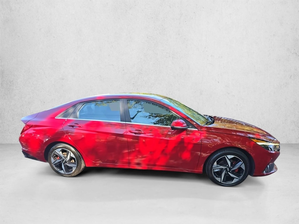 Used 2023 Hyundai Elantra Limited Sedan