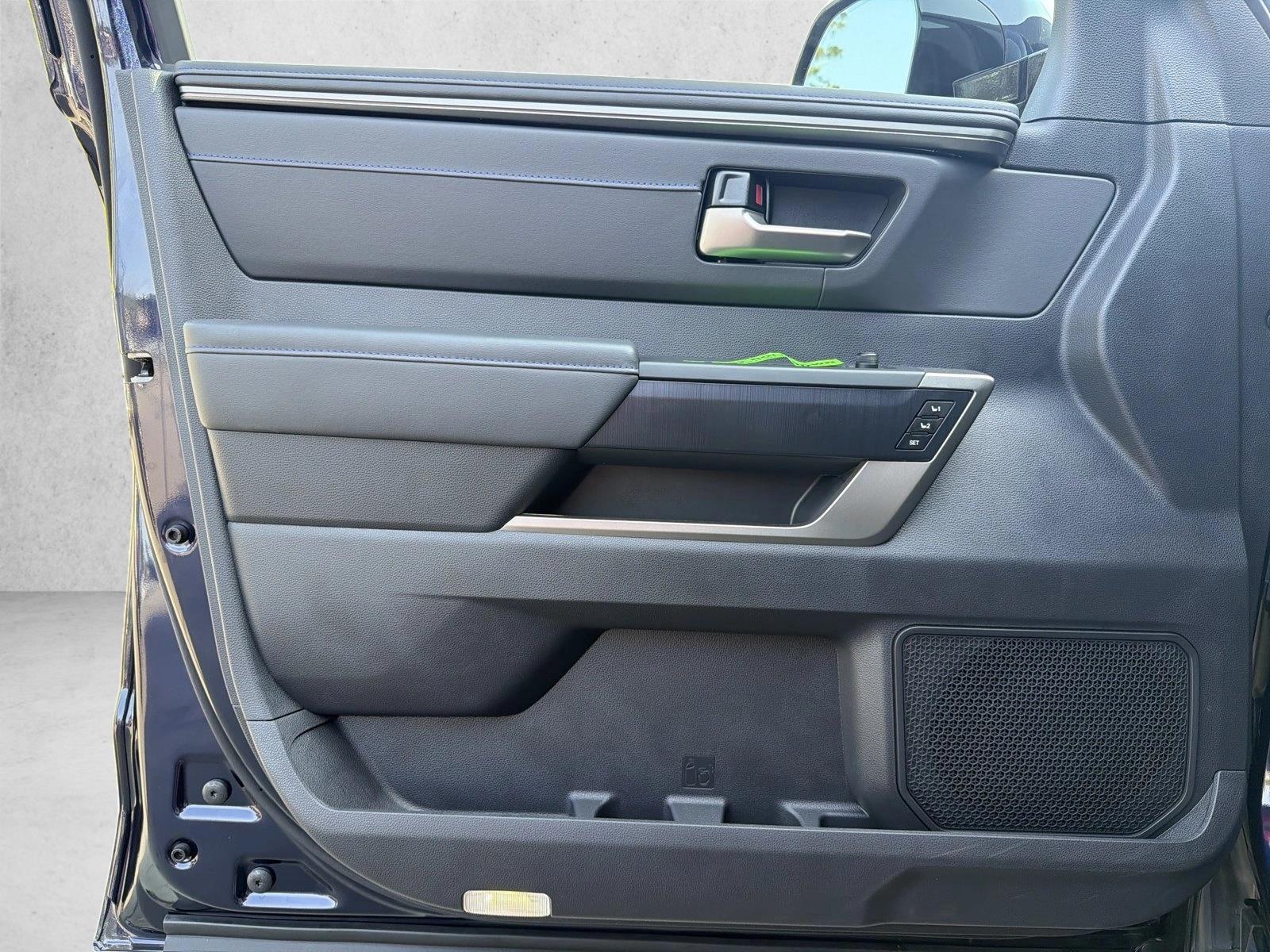 2026 Toyota Tundra Platinum - Photo 10