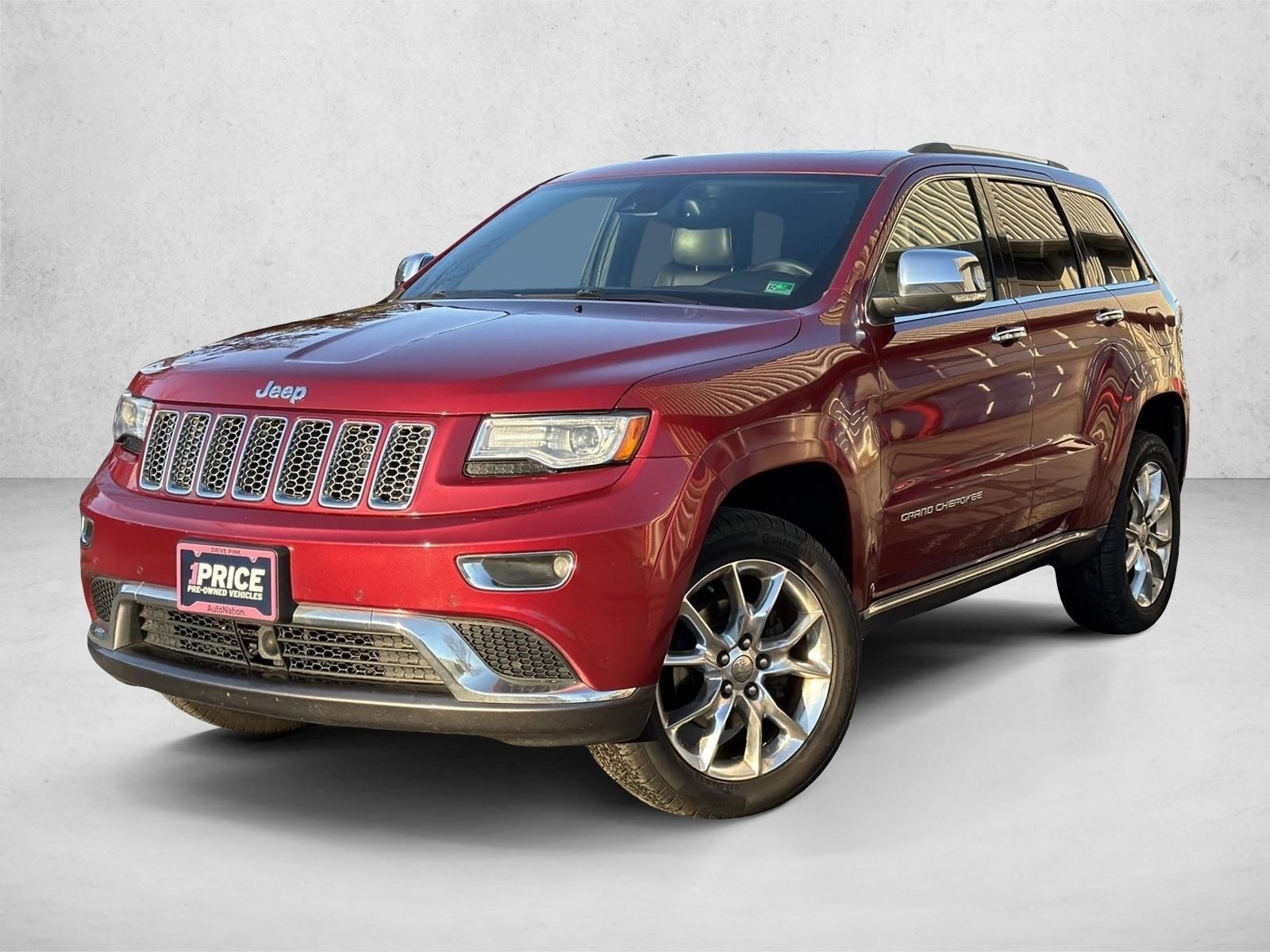 2014 Jeep Grand Cherokee Summit's photo