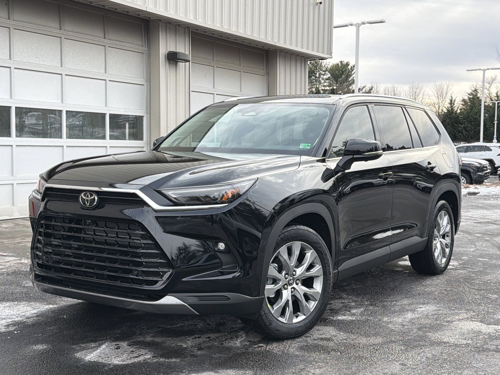 2026 Toyota Grand Highlander Limited's photo