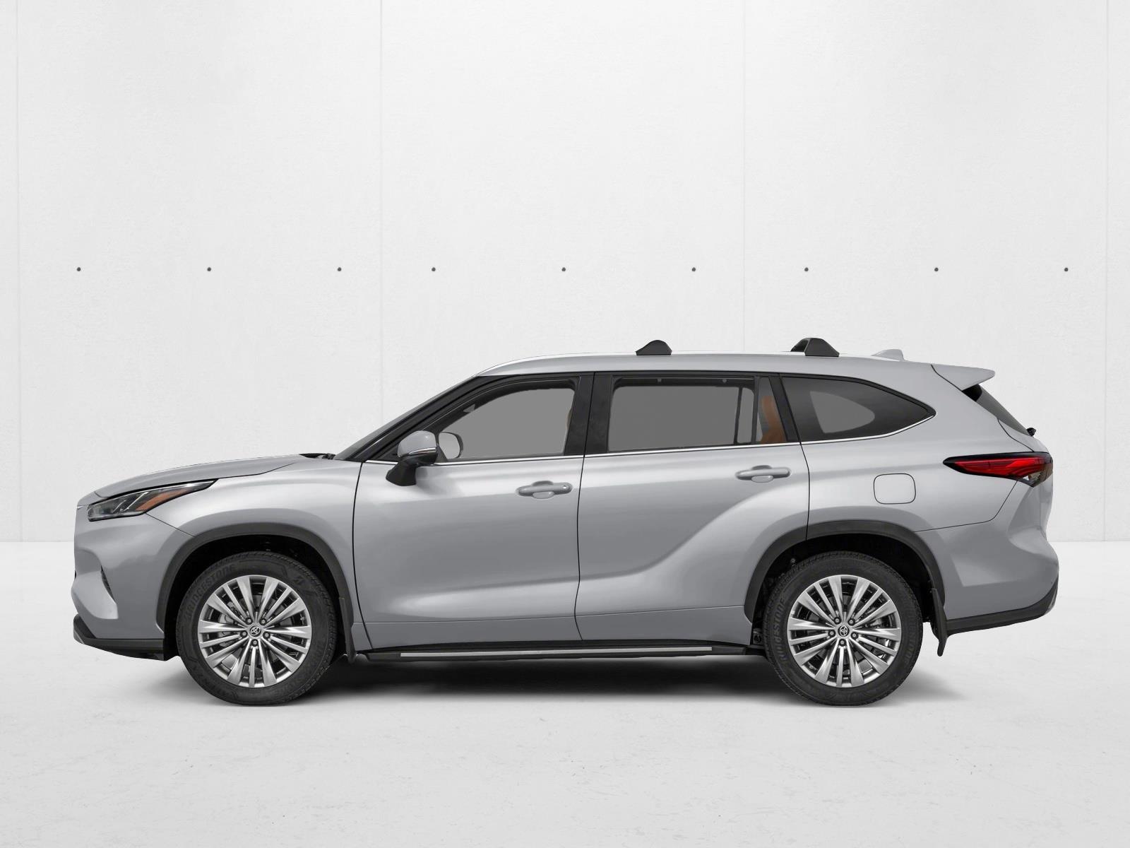 2025 Toyota Highlander Platinum photo 3