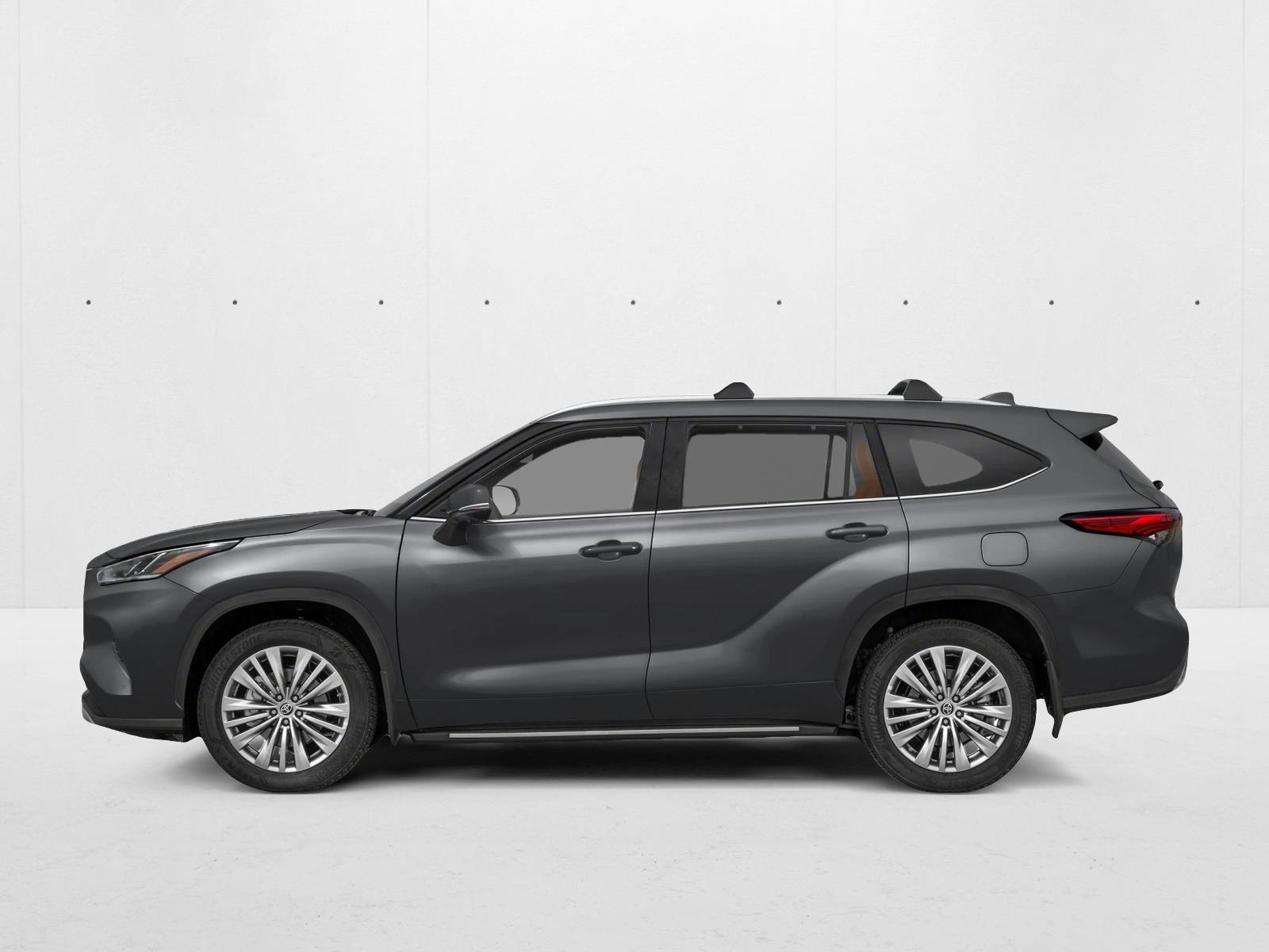 2025 Toyota Highlander Platinum photo 3