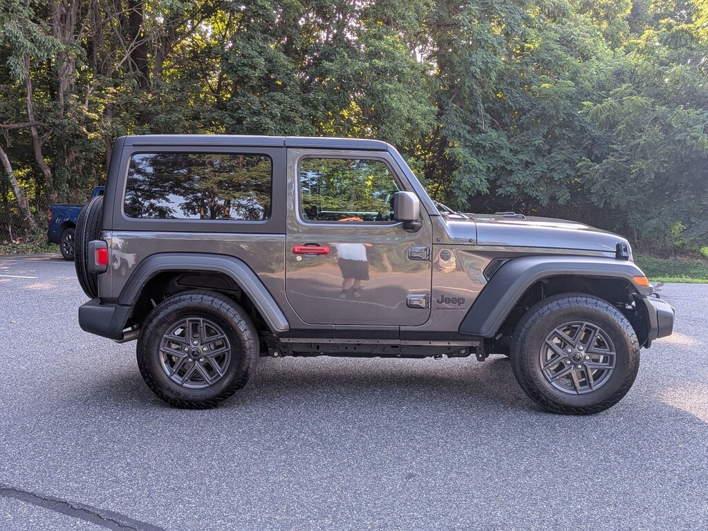 Used 2026 Jeep Wrangler Sport SUV