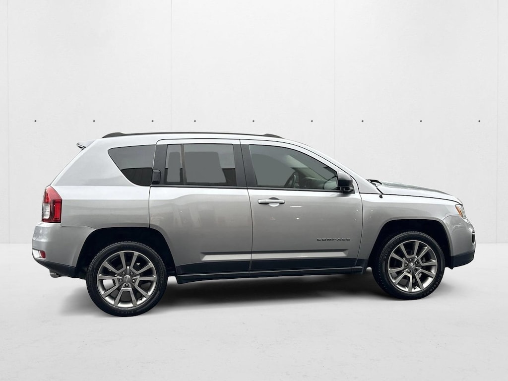 Used 2017 Jeep Compass Sport FWD SUV