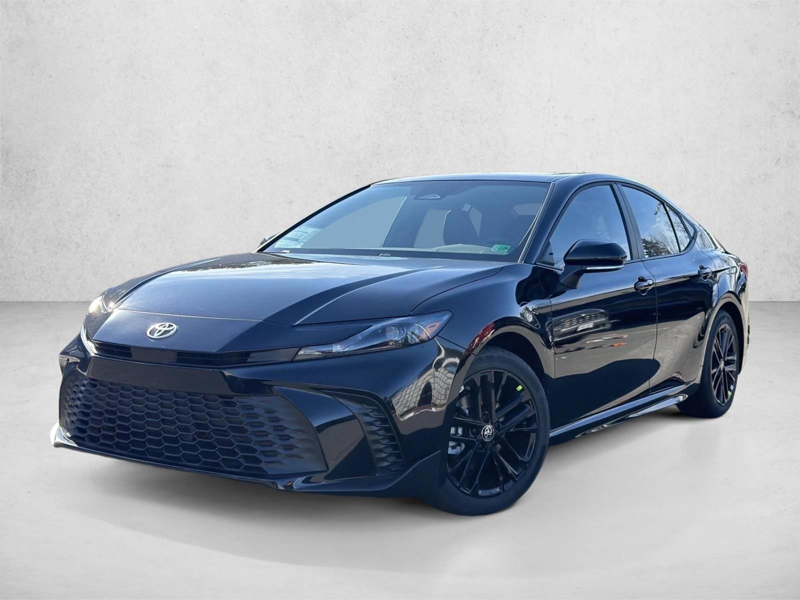 2026 Toyota Camry SE's photo