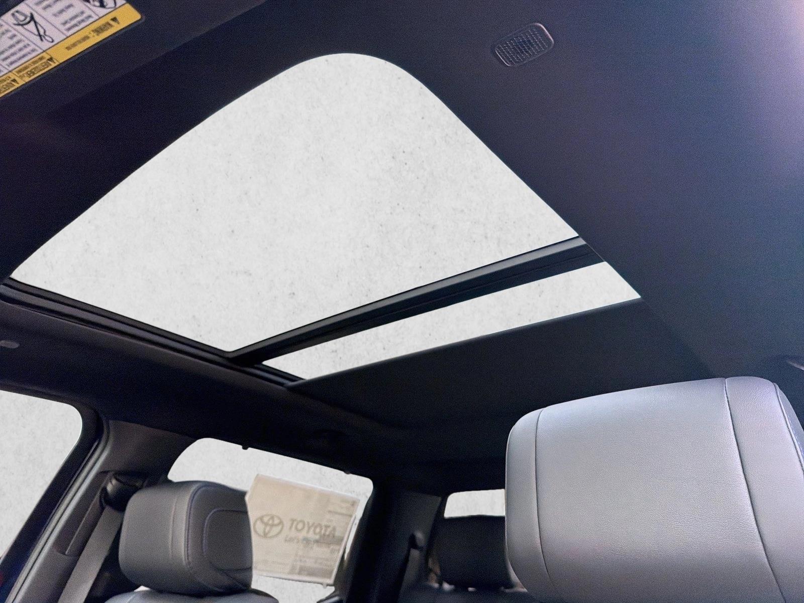 2026 Toyota Tundra Platinum - Photo 18