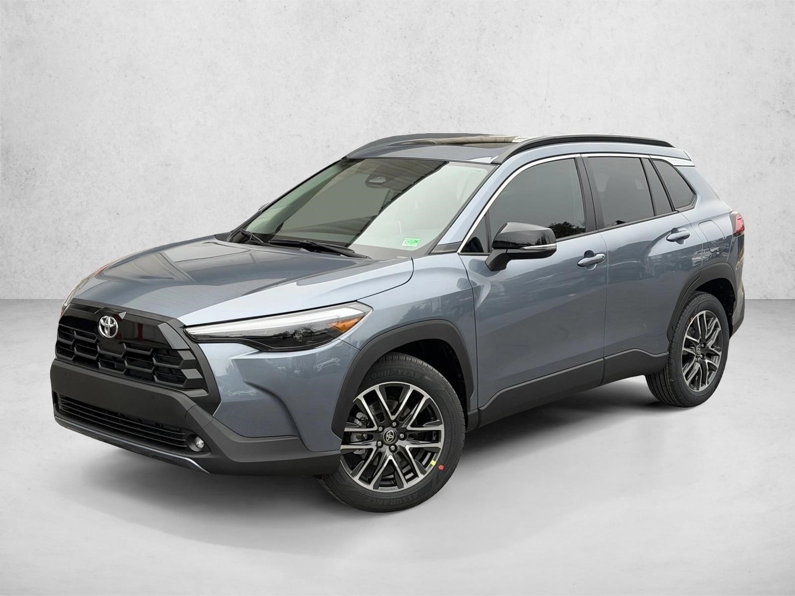 2026 Toyota Corolla Cross XLE's photo