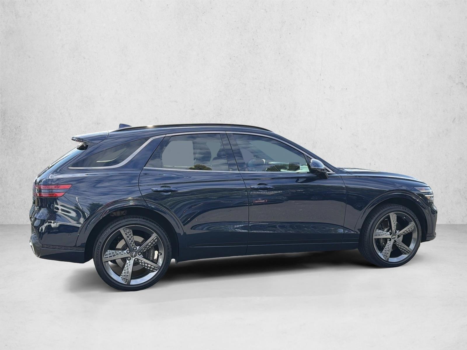 2023 Genesis GV70 3.5T Sport photo 4