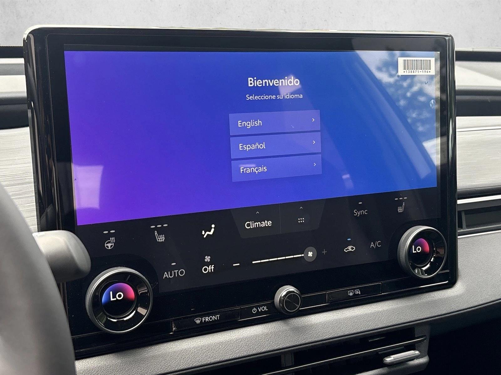 2026 Toyota C-HR SE - Photo 17