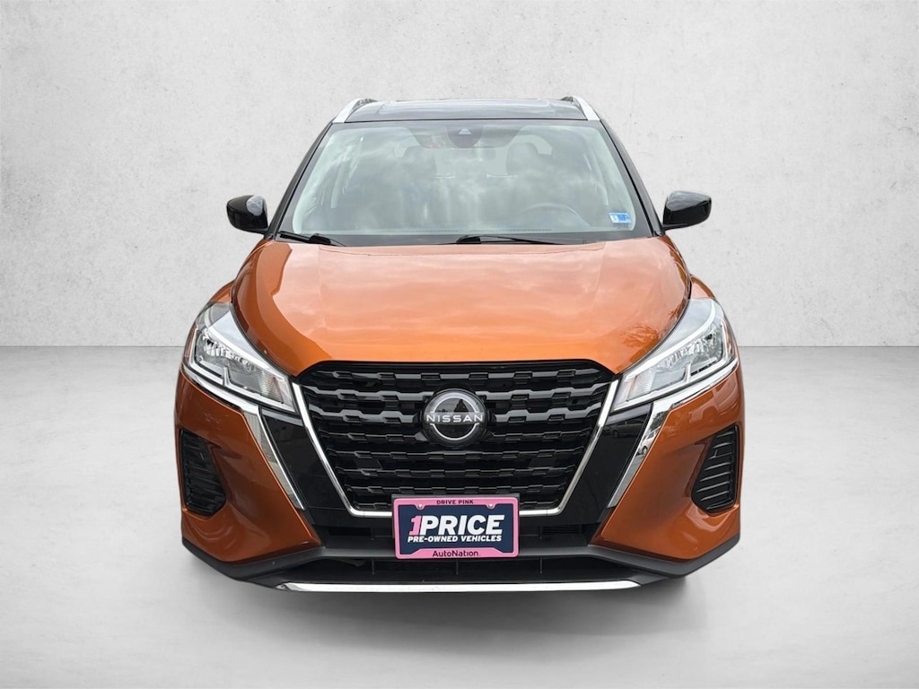 Used 2024 Nissan Kicks SV SUV
