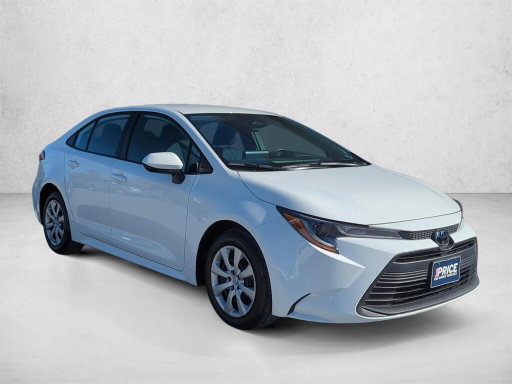 Used 2025 Toyota Corolla LE Sedan