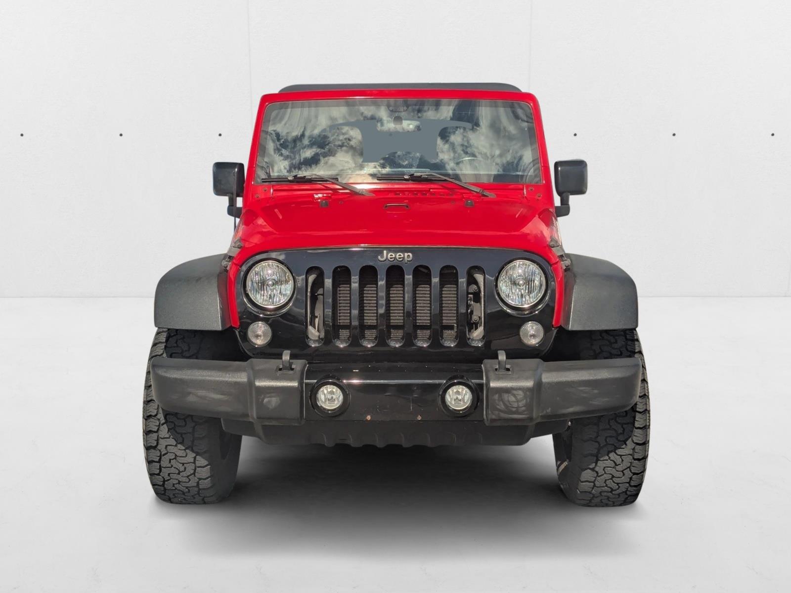 2015 Jeep Wrangler Unlimited Willys Wheeler photo 2