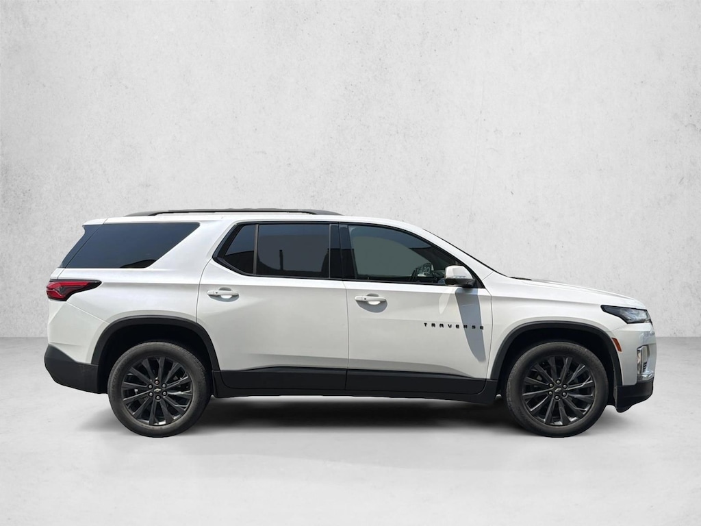 Used 2022 Chevrolet Traverse RS SUV