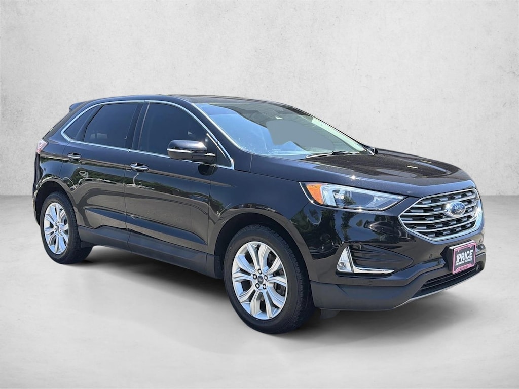 Used 2022 Ford Edge Titanium SUV