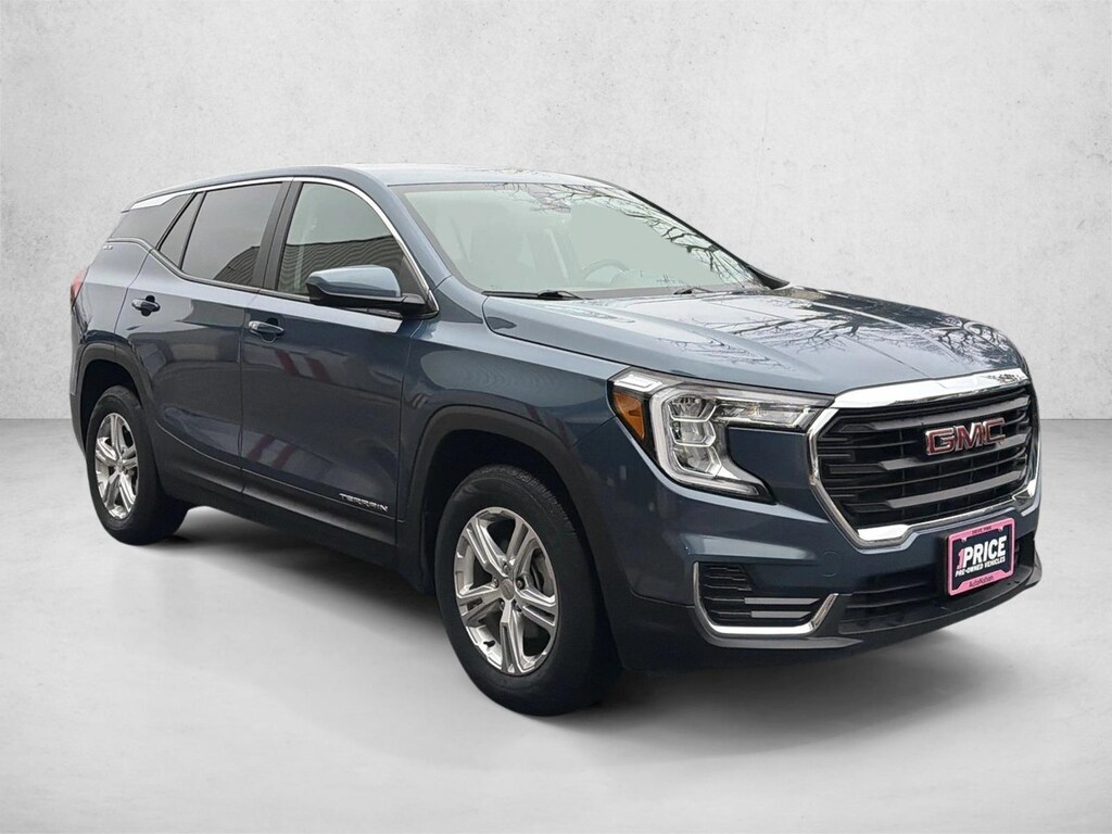 Used 2024 GMC Terrain SLE SUV