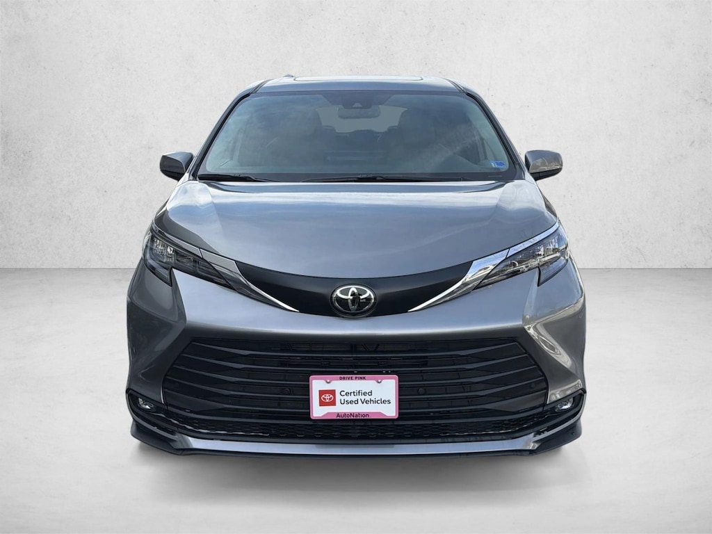 Certified 2026 Toyota Sienna XLE 8 Passenger Van Passenger Van