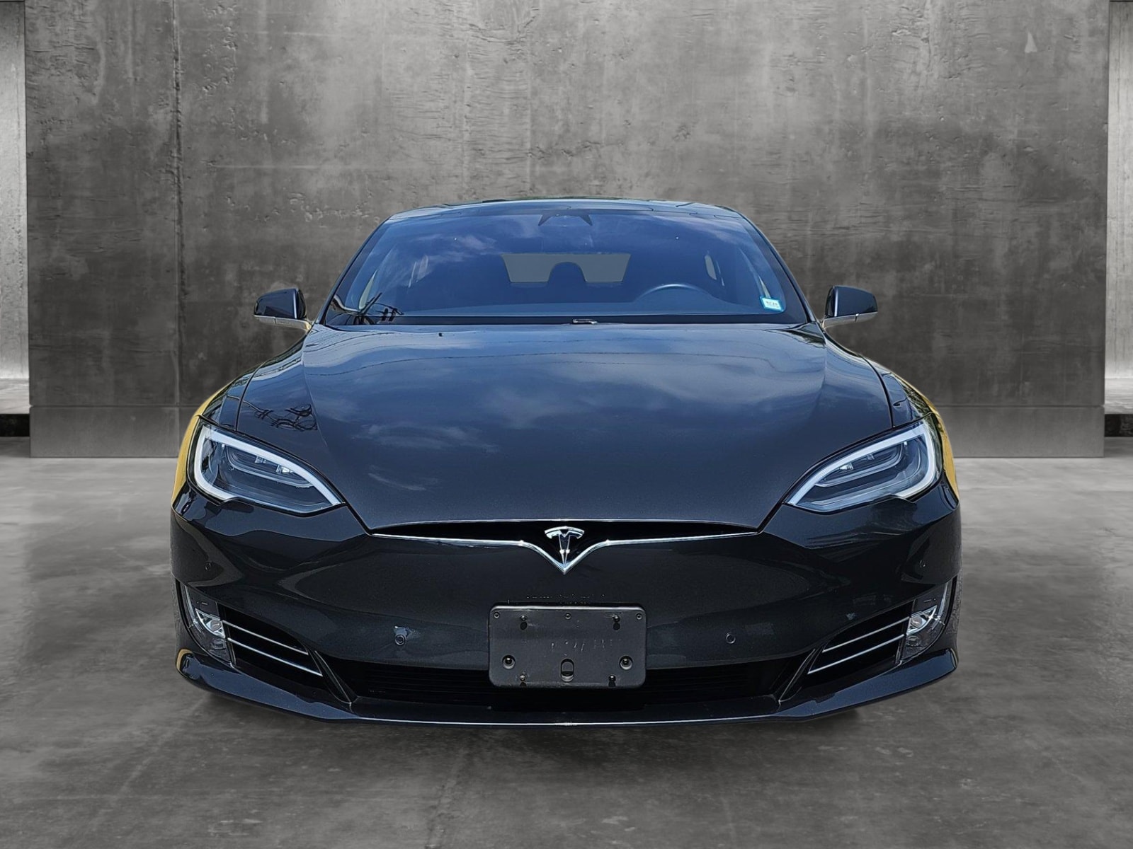 Used 2018 Tesla Model S 75D with VIN 5YJSA1E29JF266772 for sale in Leesburg, VA