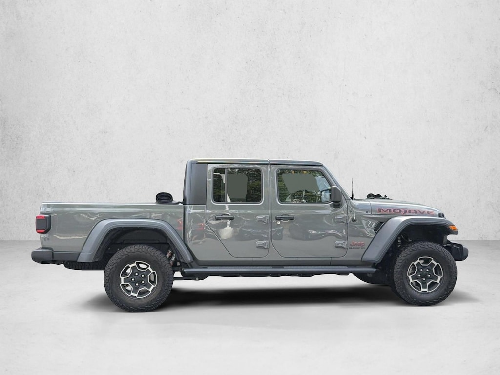 Used 2022 Jeep Gladiator Mojave Truck Crew Cab
