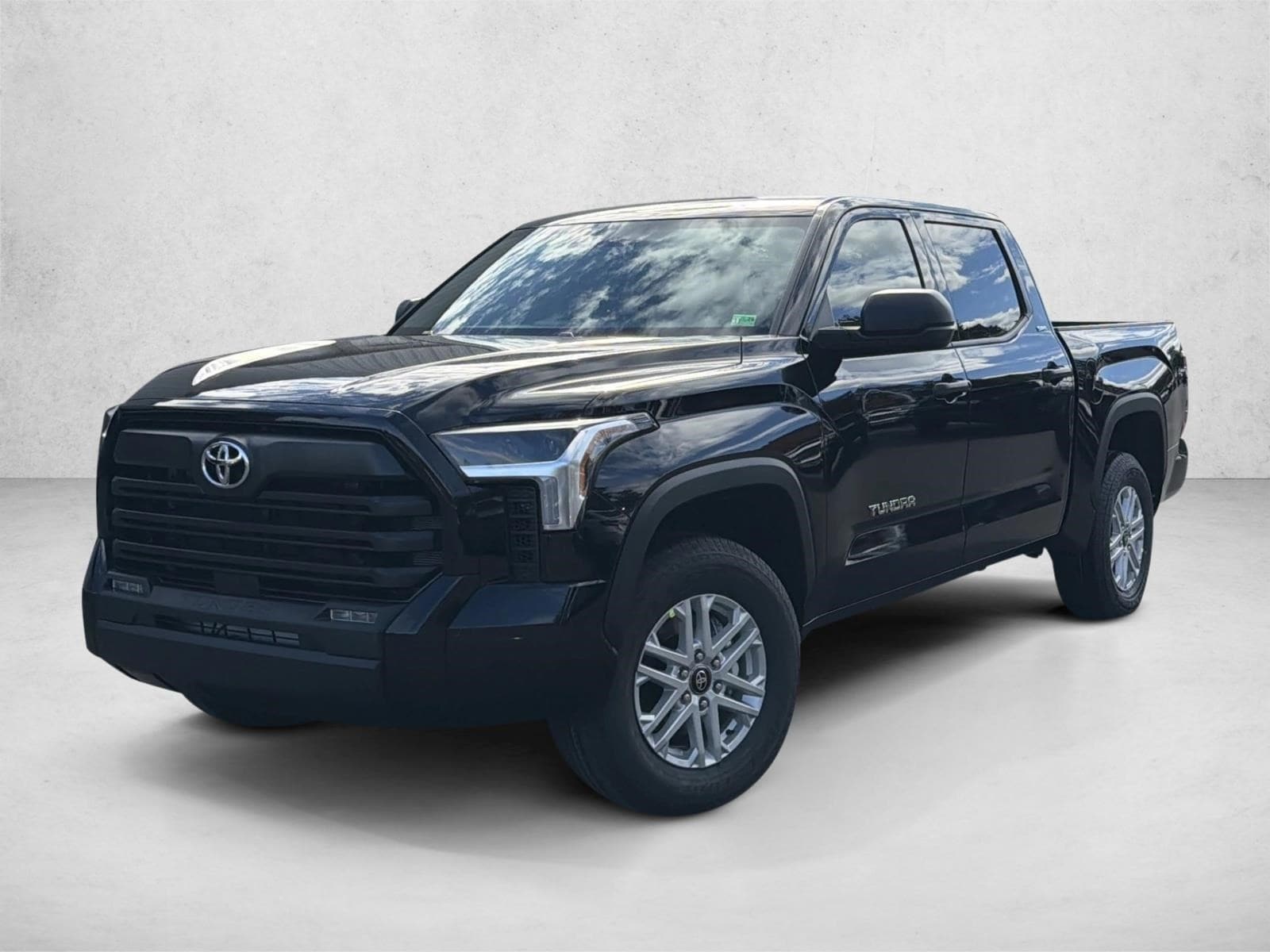 2026 Toyota Tundra SR5's photo