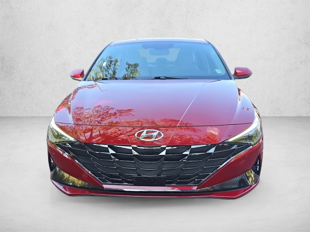 Used 2023 Hyundai Elantra Limited Sedan