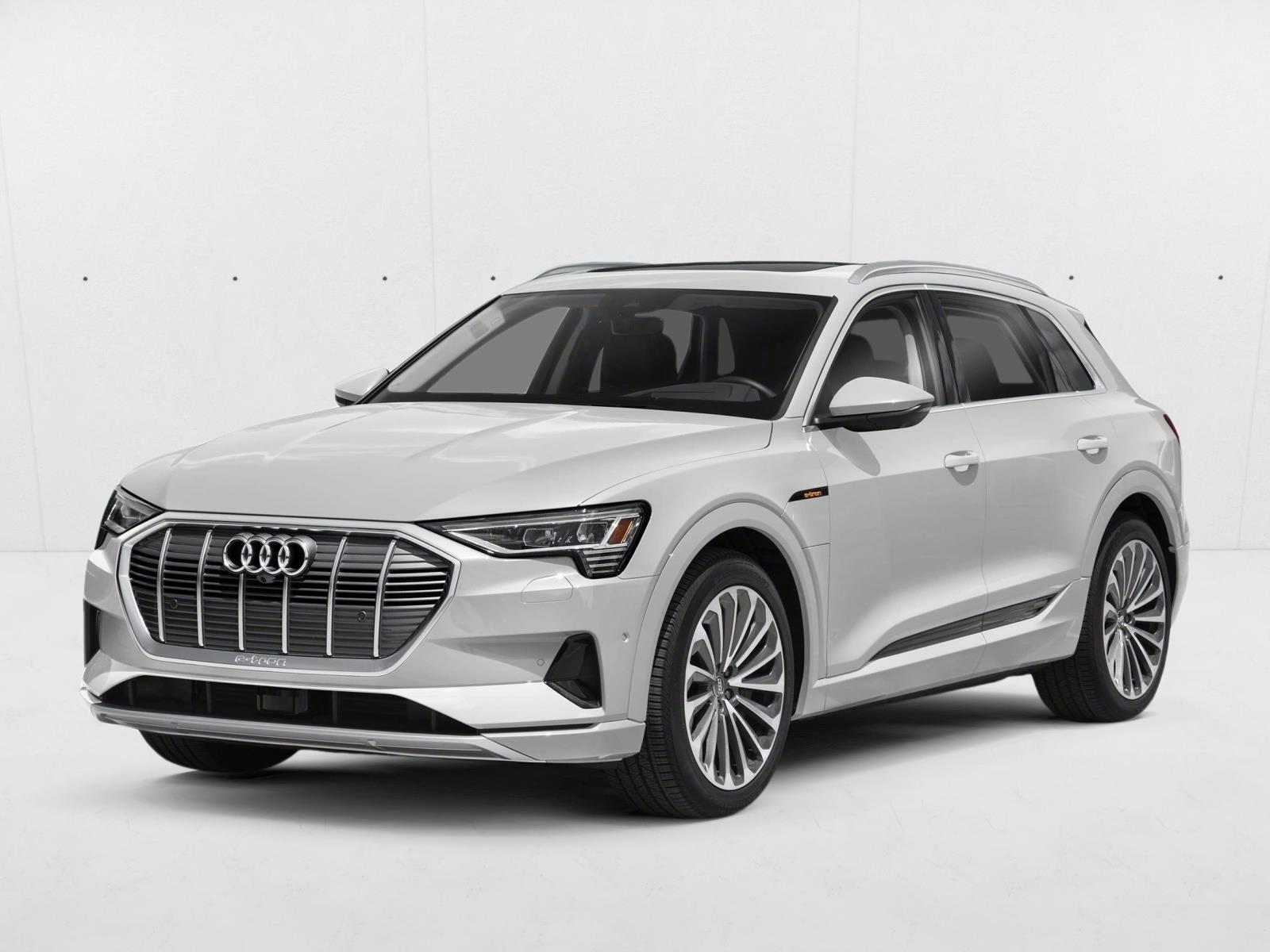2019 Audi e-tron Premium Plus's photo