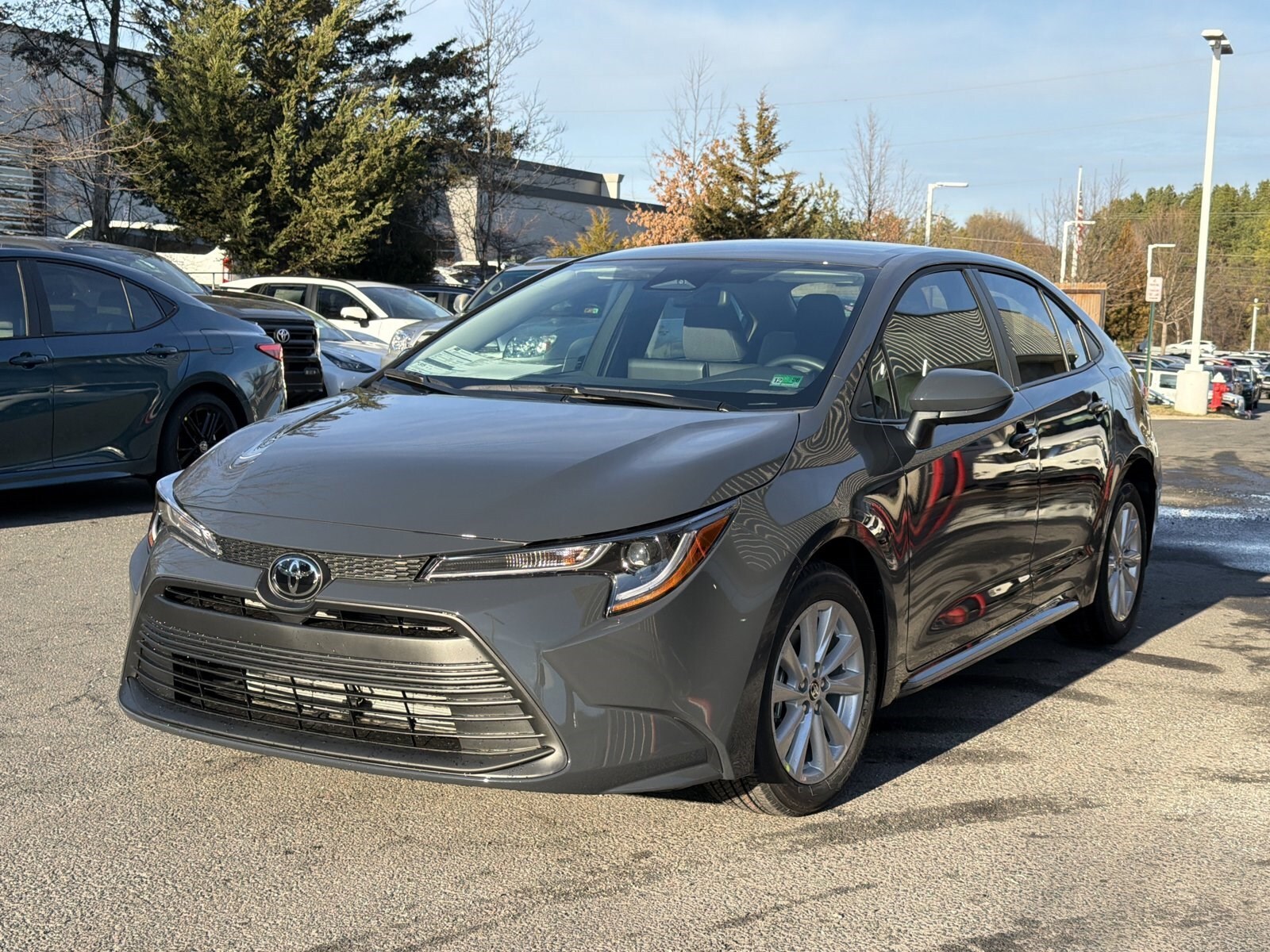 2026 Toyota Corolla LE's photo