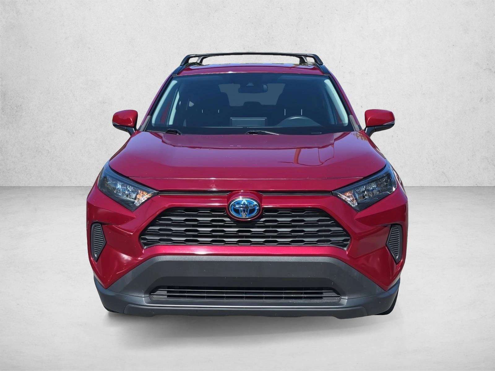 2019 Toyota RAV4 Hybrid LE photo 2