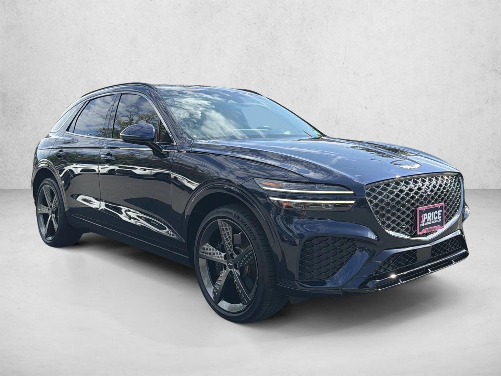 2023 Genesis GV70 3.5T Sport photo 3