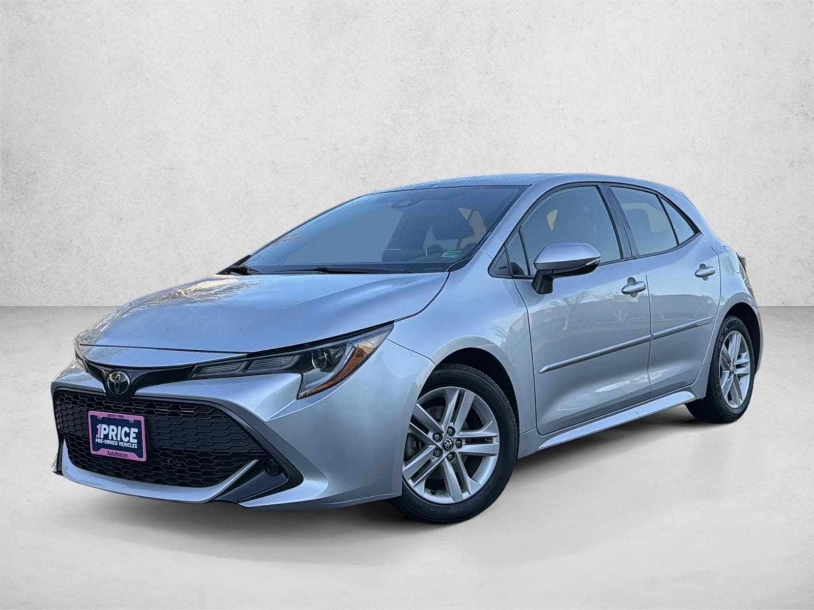 2022 Toyota Corolla Hatchback SE's photo