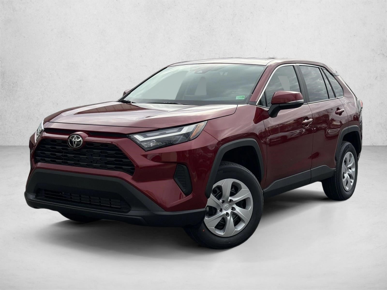 2025 Toyota RAV4 LE's photo