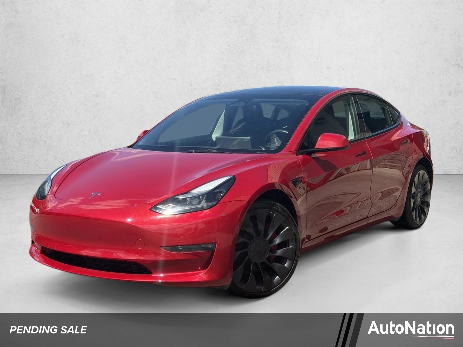 2023 Tesla Model 3 Performance's photo