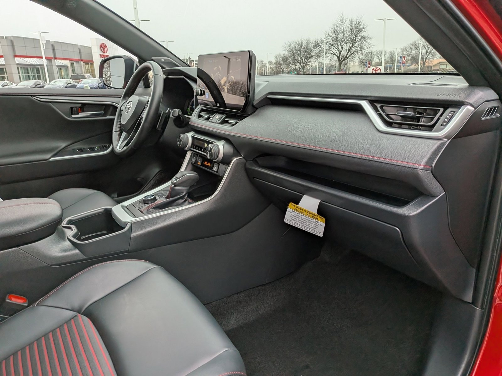 2025 TOYOTA RAV4 PRIME (PHEV) - Image 21