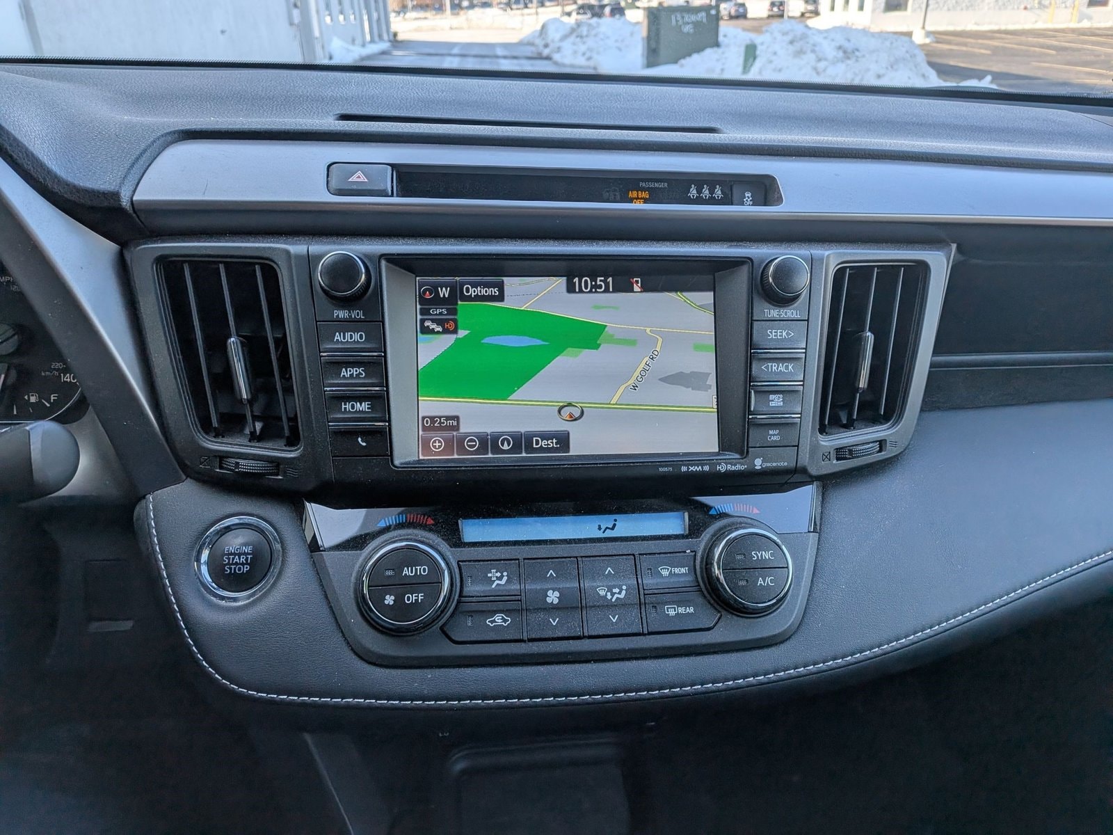 2017 TOYOTA RAV4 - Image 12