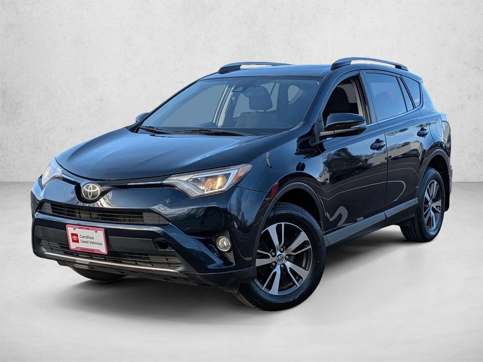 2017 TOYOTA RAV4 - Image 1