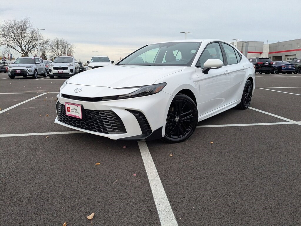 Certified 2025 Toyota Camry SE Sedan