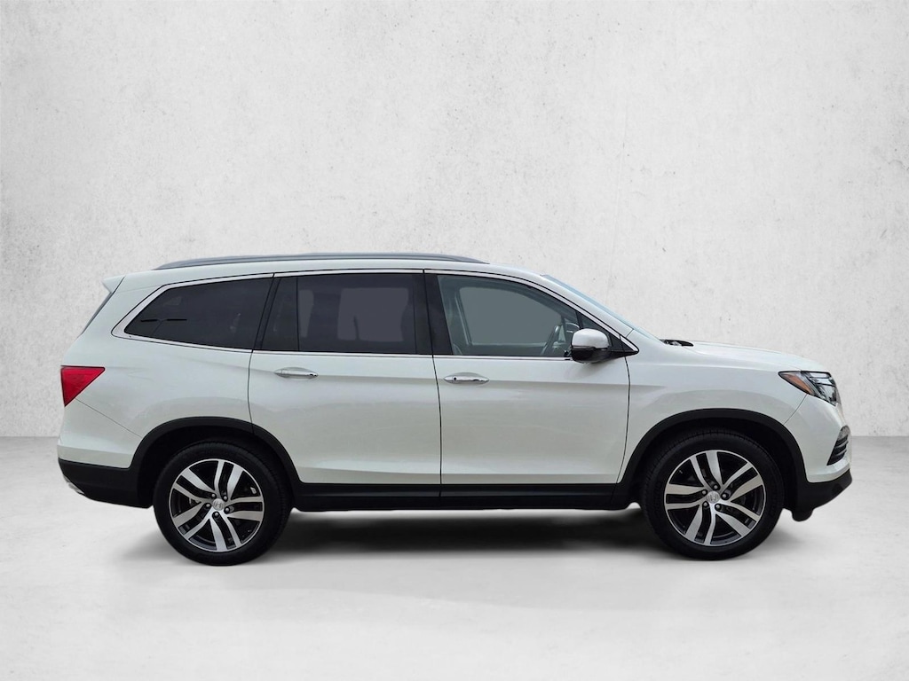Used 2018 Honda Pilot Elite AWD SUV